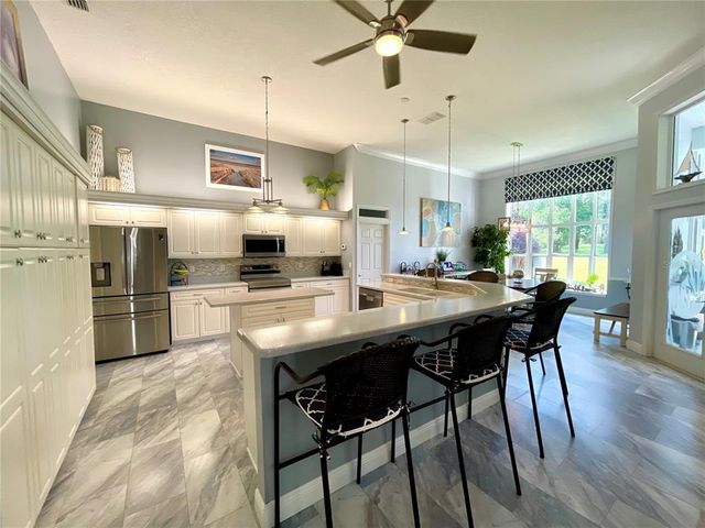 11566 SW 69TH CIRCLE, Ocala, FL 34476