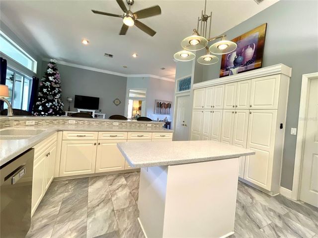 11566 SW 69TH CIRCLE, Ocala, FL 34476
