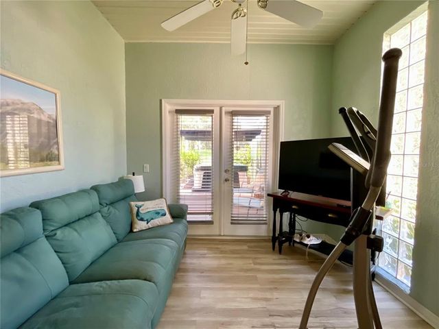 11566 SW 69TH CIRCLE, Ocala, FL 34476