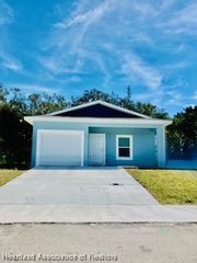 1418 Las Villas Blvd, Sebring, FL 33870