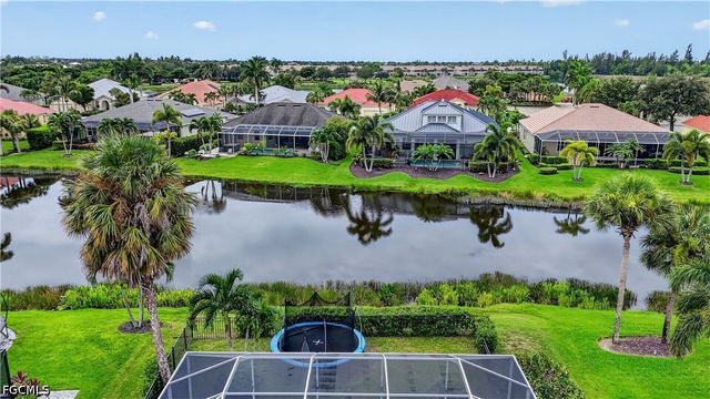 2608 Sunvale CT, Cape Coral, FL 33991