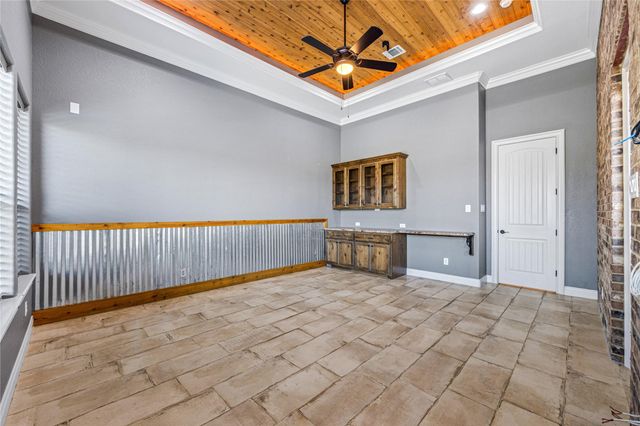 75 Grandview Boulevard, Montgomery, TX 77356