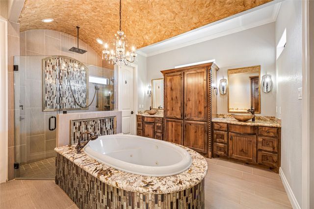 75 Grandview Boulevard, Montgomery, TX 77356