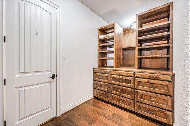 75 Grandview Boulevard, Montgomery, TX 77356