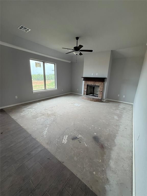 Image 2 of property listing at 2807 Cedar Ridge Street, Seminole, OK 74868