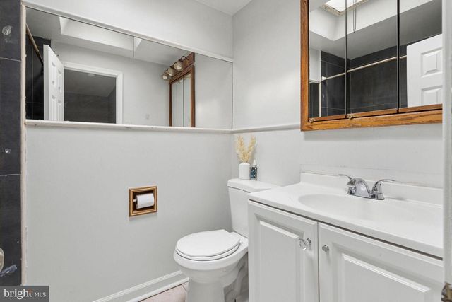 12214 MEDFORD RD, Philadelphia, PA 19154