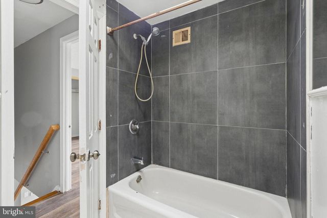 12214 MEDFORD RD, Philadelphia, PA 19154