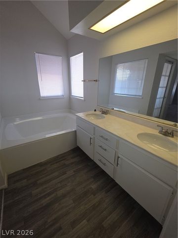 4752 Obannon Drive C, Las Vegas, NV 89102