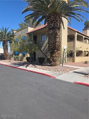 4752 Obannon Drive C, Las Vegas, NV 89102