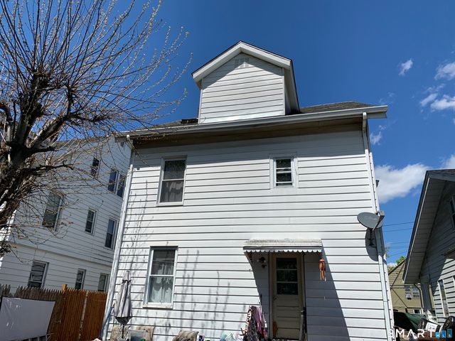 34 Helen Street, Hamden, CT 06514