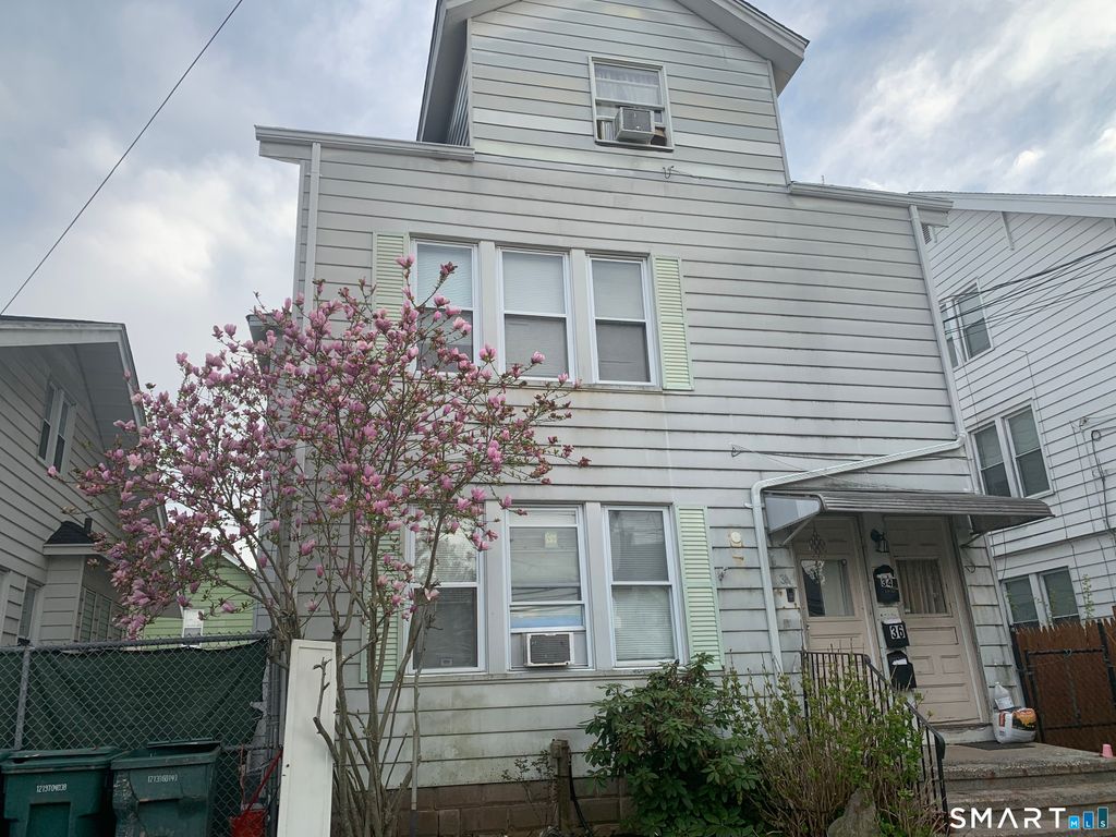 34 Helen Street, Hamden, CT 06514