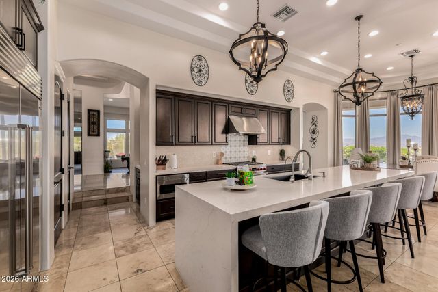 11446 N CRESTVIEW Drive, Fountain Hills, AZ 85268