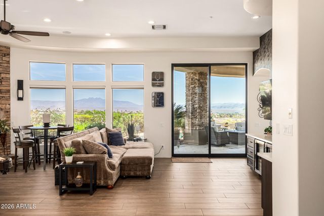 11446 N CRESTVIEW Drive, Fountain Hills, AZ 85268