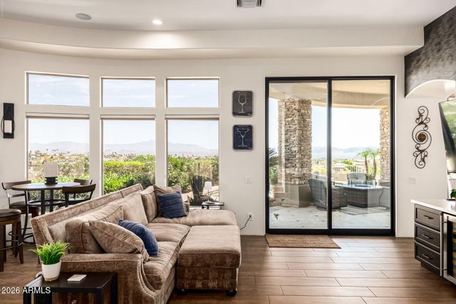 11446 N CRESTVIEW Drive, Fountain Hills, AZ 85268