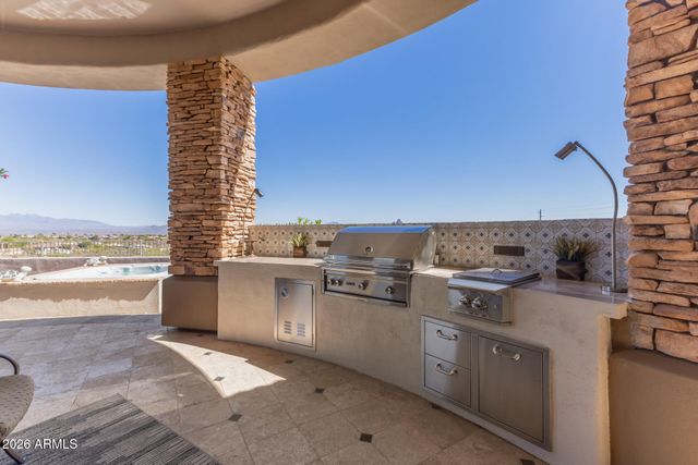11446 N CRESTVIEW Drive, Fountain Hills, AZ 85268