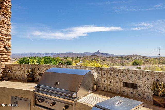 11446 N CRESTVIEW Drive, Fountain Hills, AZ 85268