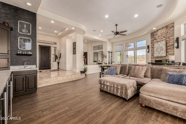 11446 N CRESTVIEW Drive, Fountain Hills, AZ 85268