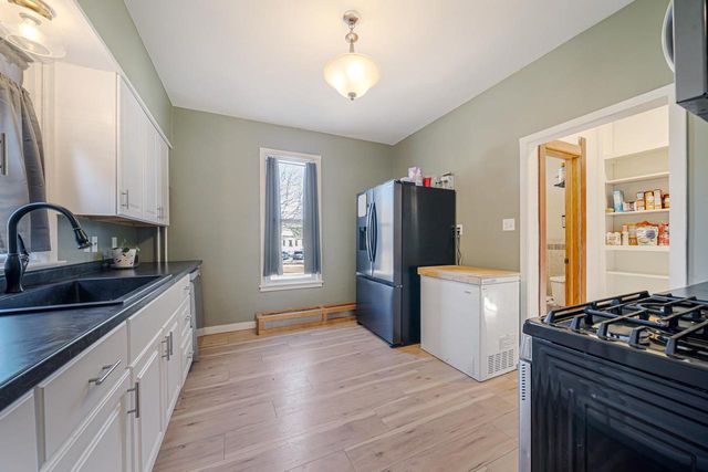 502 CASS STREET, Green Bay, WI 54301