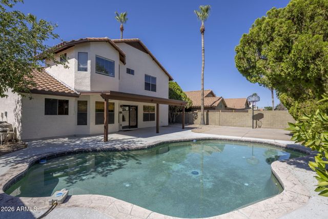 7396 W TARO Lane, Glendale, AZ 85308