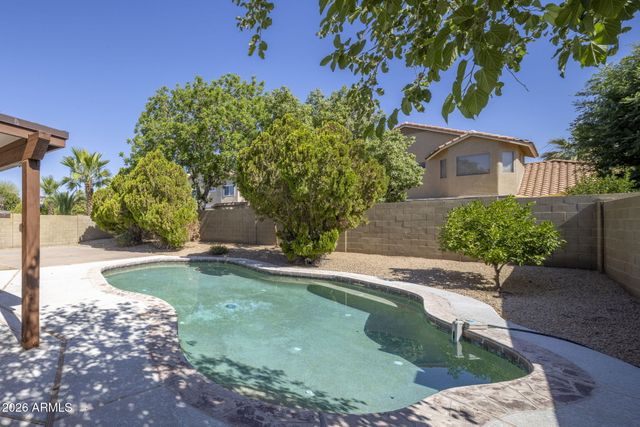 7396 W TARO Lane, Glendale, AZ 85308
