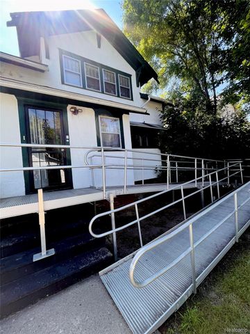 1606 Garland Street, Flint, MI 48503