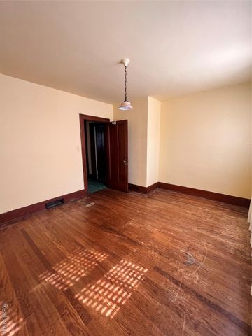 1606 Garland Street, Flint, MI 48503