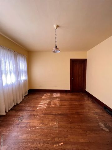 1606 Garland Street, Flint, MI 48503