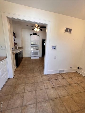 1606 Garland Street, Flint, MI 48503