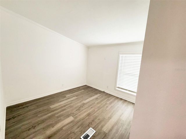 102 BENJAMIN DRIVE, Hawthorne, FL 32640