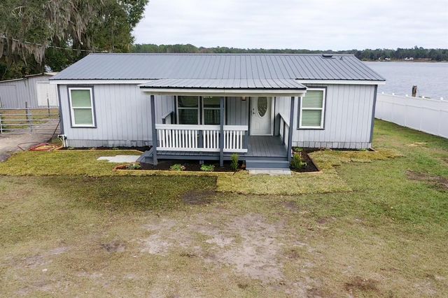 102 BENJAMIN DRIVE, Hawthorne, FL 32640