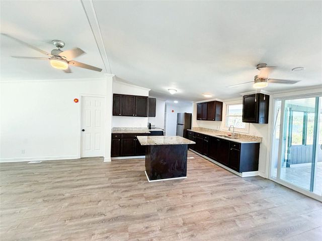 102 BENJAMIN DRIVE, Hawthorne, FL 32640