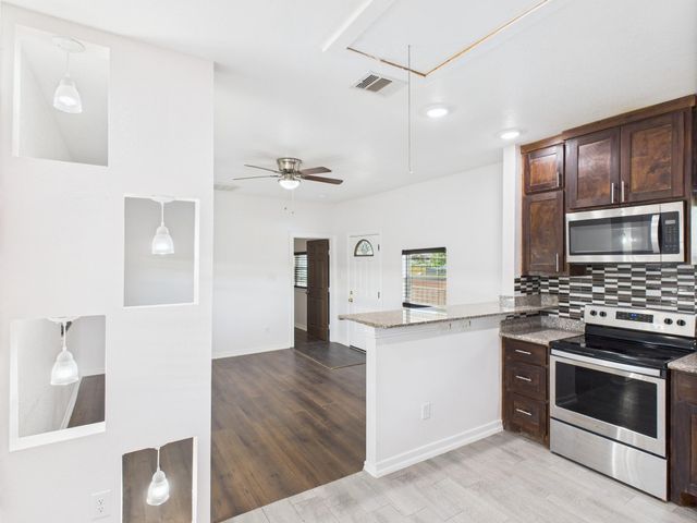 21613 Erika Ct, Porter, TX 77365