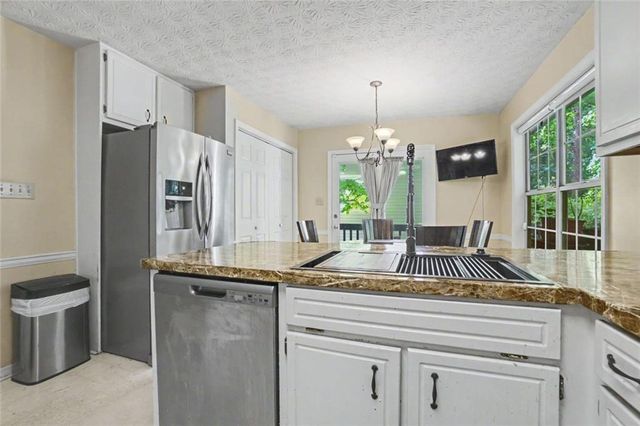 2358 Loren Falls Lane SW, Marietta, GA 30008