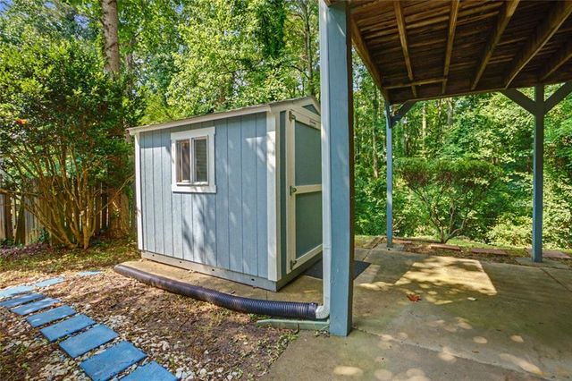 2358 Loren Falls Lane SW, Marietta, GA 30008