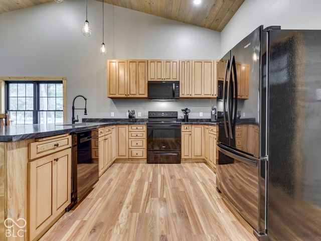 7951 Laurel Drive, Nineveh, IN 46164