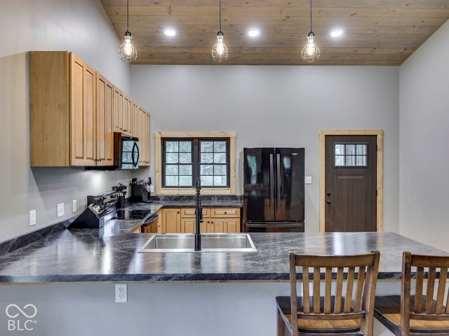 7951 Laurel Drive, Nineveh, IN 46164