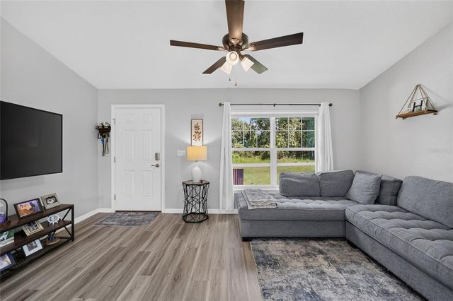114 LOCUST LOOP, Ocala, FL 34472