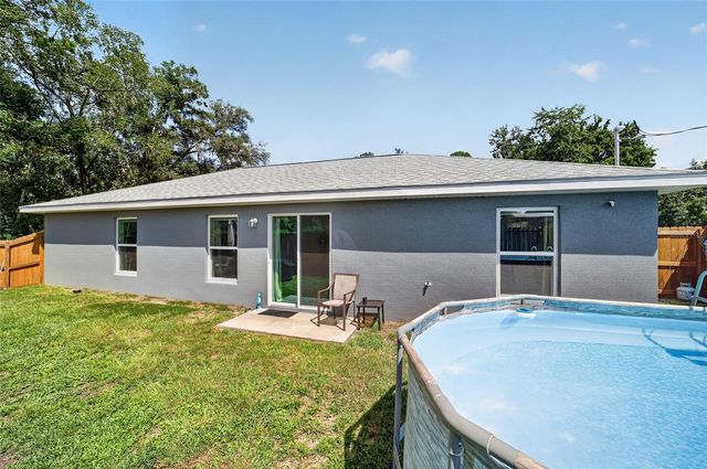 114 LOCUST LOOP, Ocala, FL 34472