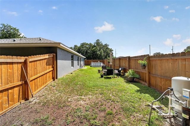 114 LOCUST LOOP, Ocala, FL 34472
