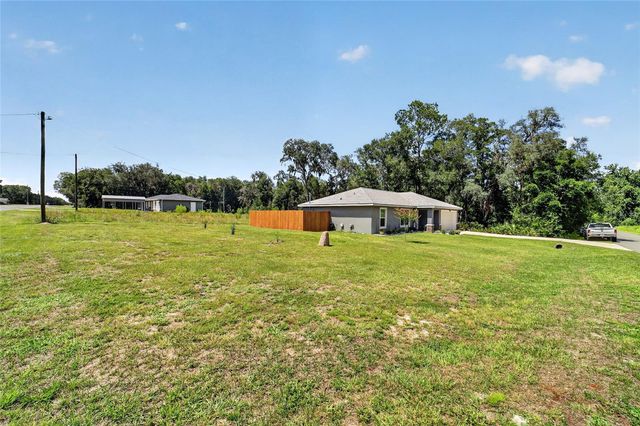 114 LOCUST LOOP, Ocala, FL 34472