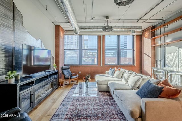 21 E 6TH Street 311, Tempe, AZ 85281