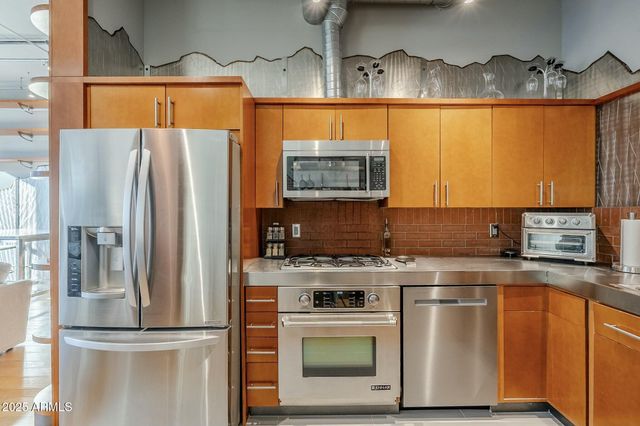 21 E 6TH Street 311, Tempe, AZ 85281