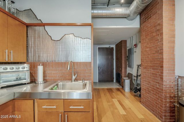 21 E 6TH Street 311, Tempe, AZ 85281