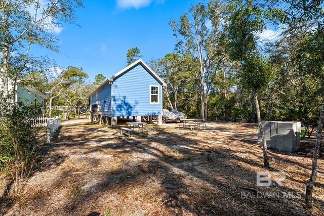 30794 Pine Street, Perdido Beach, AL 36530