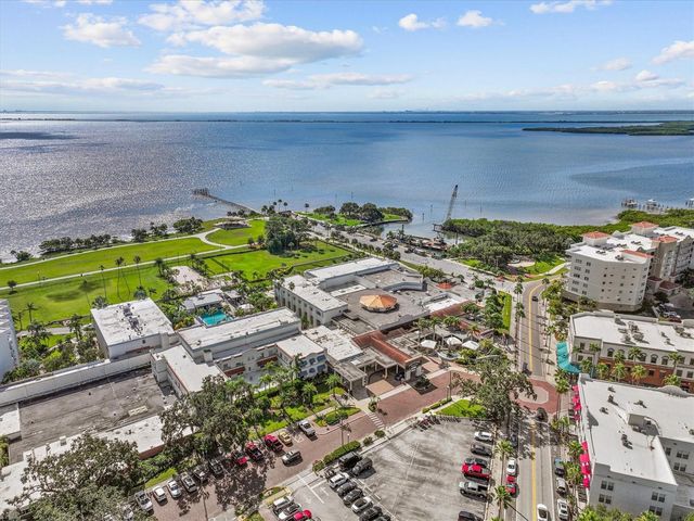 515 2ND STREET N, Safety Harbor, FL 34695