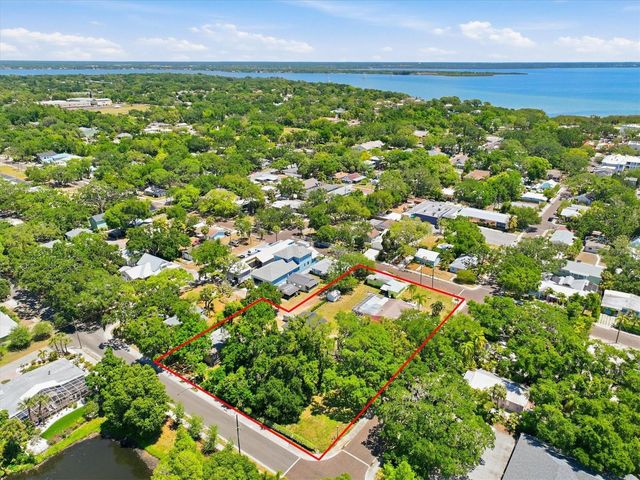 515 2ND STREET N, Safety Harbor, FL 34695