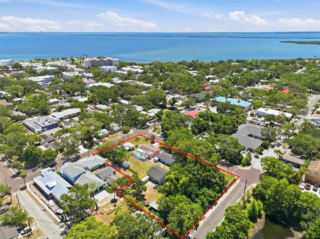 515 2ND STREET N, Safety Harbor, FL 34695