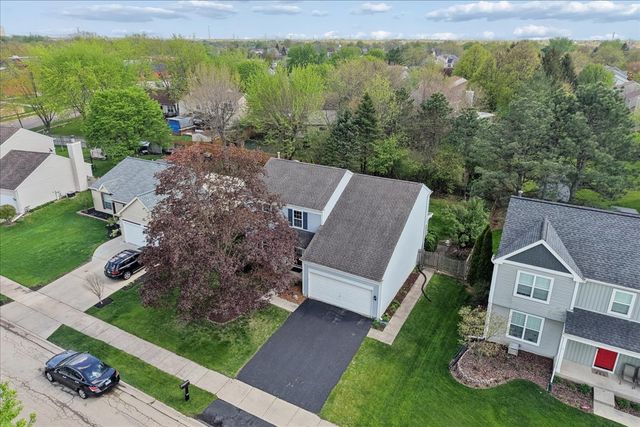 2655 Lindrick Lane, Aurora, IL 60504