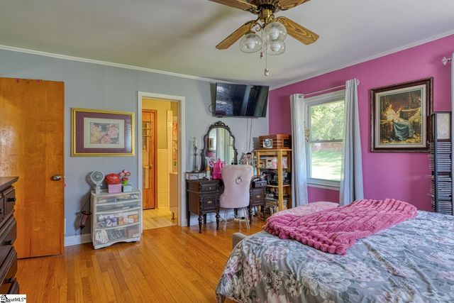 135 Skyview Drive, Spartanburg, SC 29303