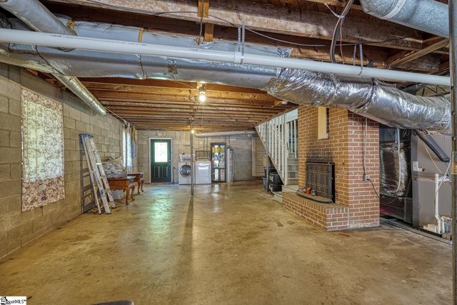 135 Skyview Drive, Spartanburg, SC 29303